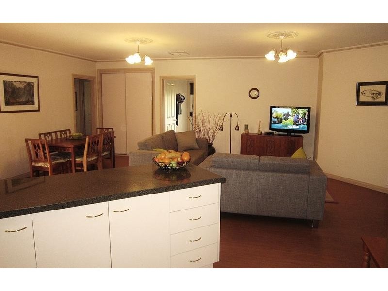 6 Irkara Drive, Kennington VIC 3550