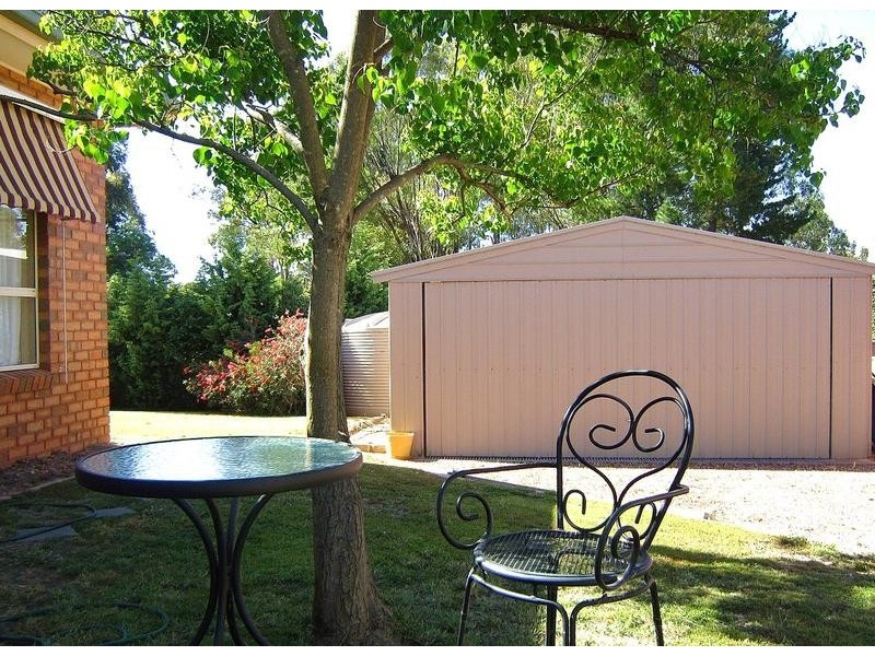 6 Irkara Drive, Kennington VIC 3550