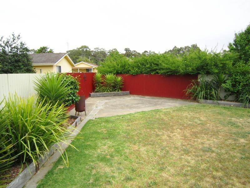 32 Benghasi Avenue, Golden Square VIC 3555
