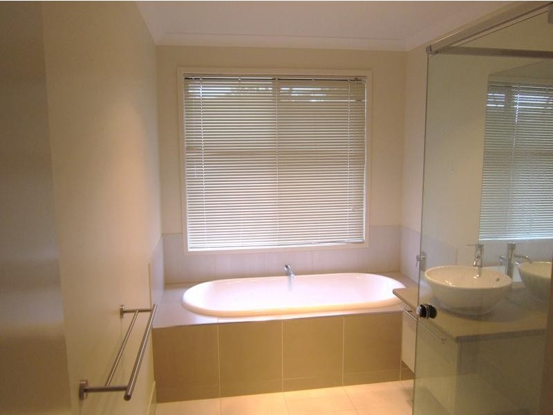 5 Saddle Court, Maiden Gully VIC 3551