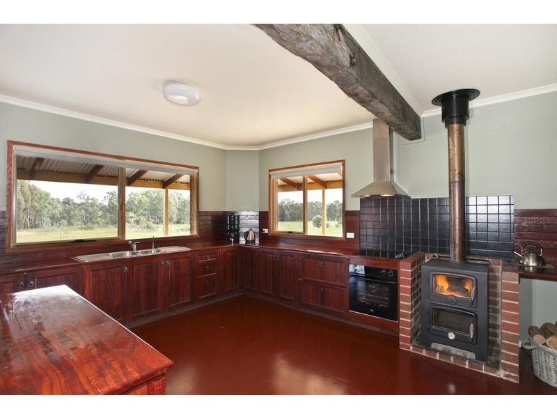 88 Native Gully Crescent, Strathfieldsaye VIC 3551