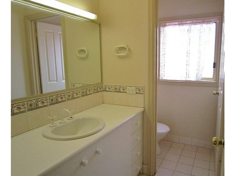 3 Kate Close, Kennington VIC 3550