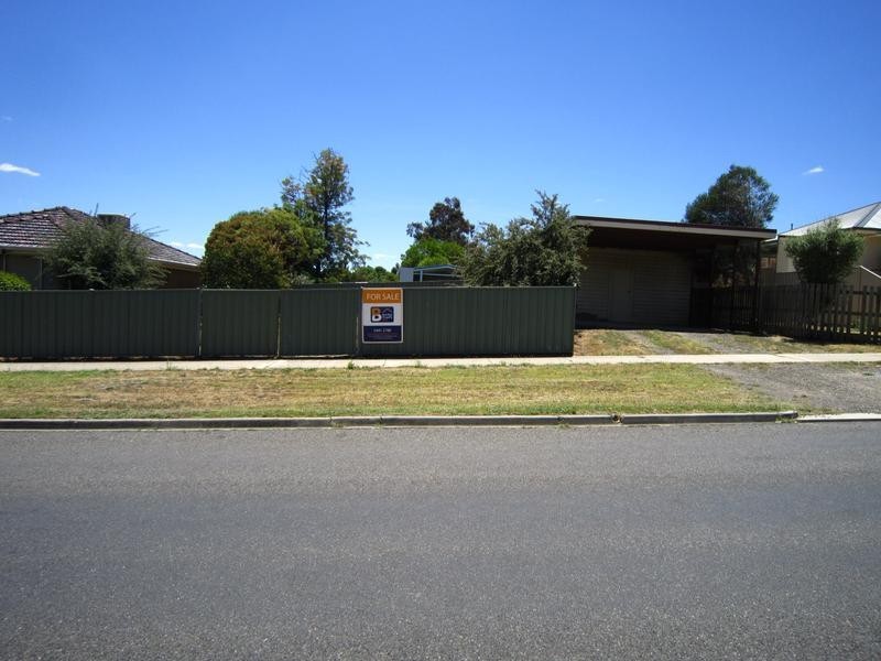 17A Lansell Street, Kangaroo Flat VIC 3555