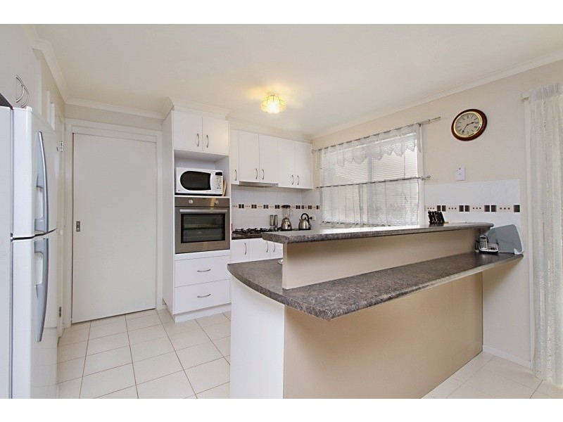 68 Myrtle Road, Ascot VIC 3551