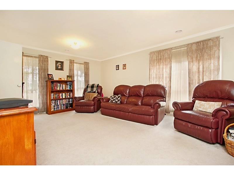 68 Myrtle Road, Ascot VIC 3551