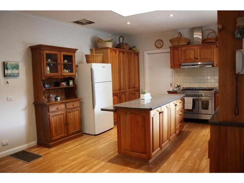 191 Condon Street, Strathdale VIC 3550