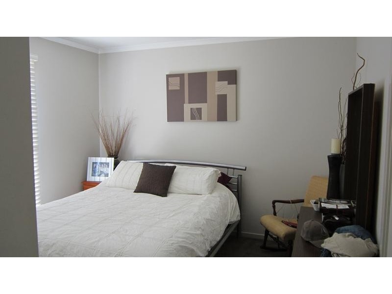 8 Kai Close, Epsom VIC 3551