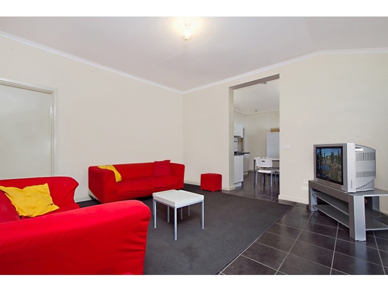 32 Churchill Avenue, Flora Hill VIC 3550