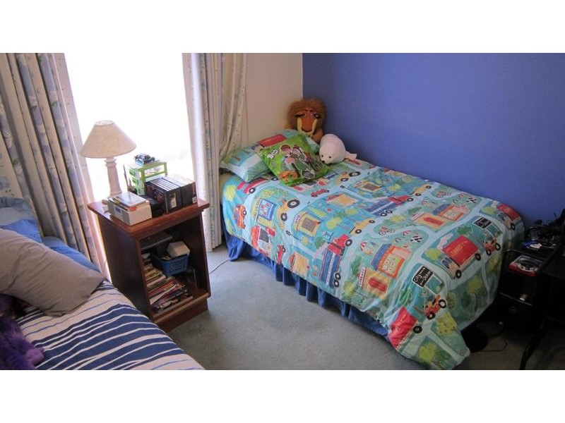 8 Pearce Street, California Gully VIC 3556