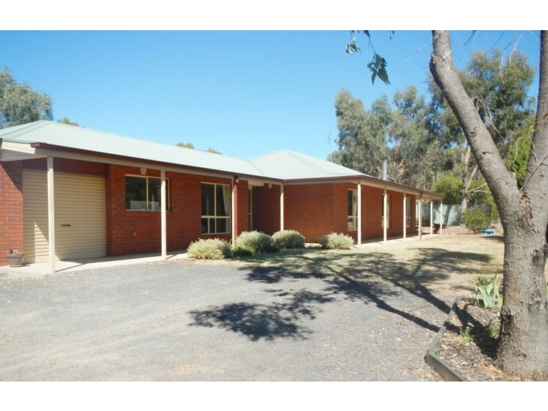 1A Yvonne Court, Maiden Gully VIC 3551