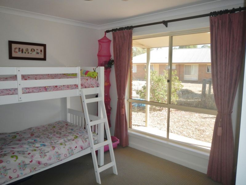 1A Yvonne Court, Maiden Gully VIC 3551