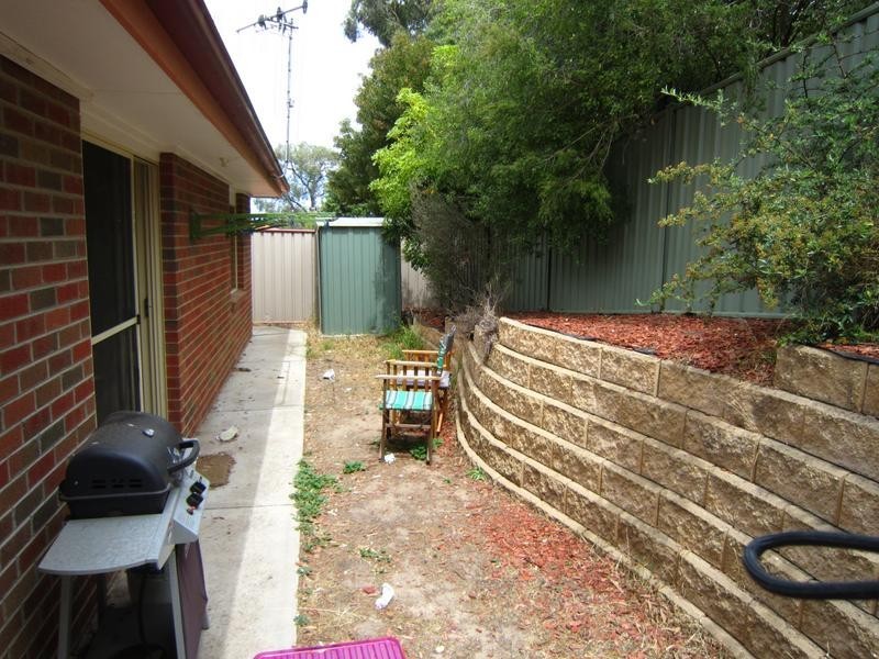 1/15 Claire Court, Kennington VIC 3550