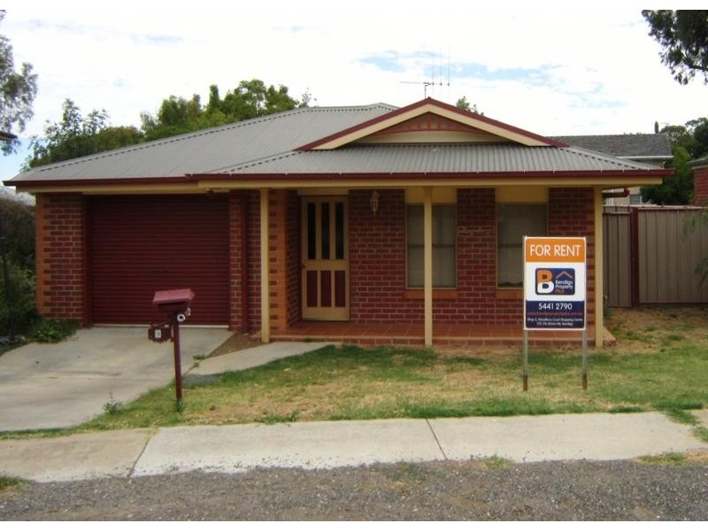 9 Claire Court, Kennington VIC 3550