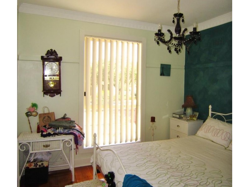 13 Guthrie, Kangaroo Flat VIC 3555