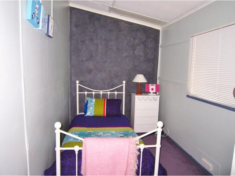 13 Guthrie, Kangaroo Flat VIC 3555