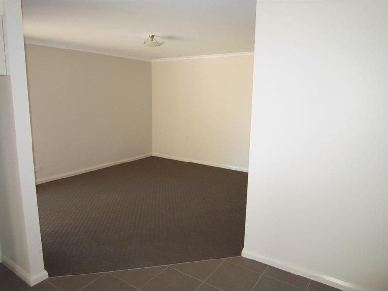 1/113 Goynes Road, Epsom VIC 3551