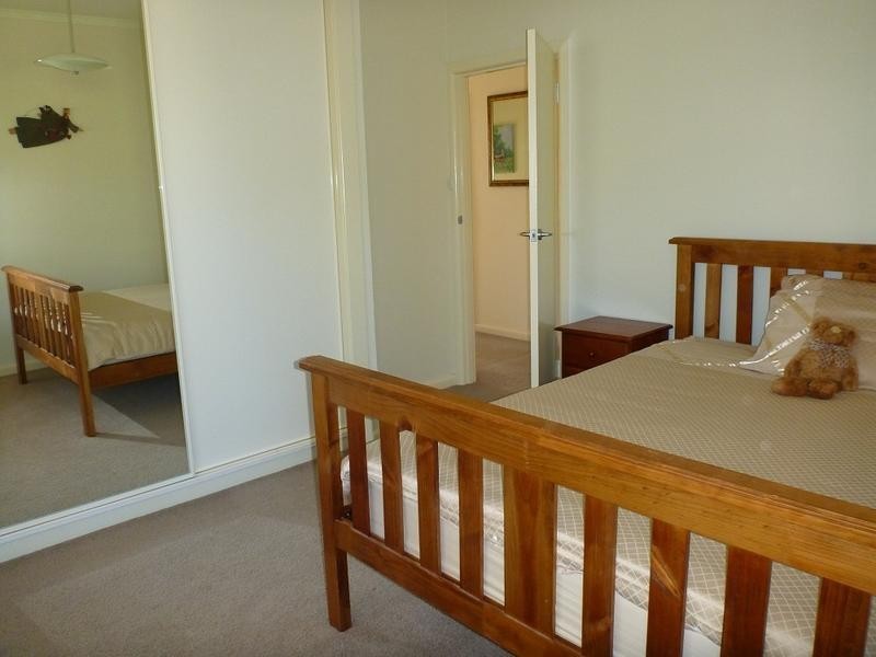 1 Fanning St, Charlton VIC 3525