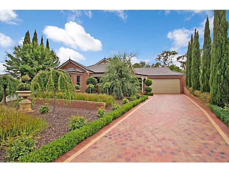 5 Adelle Court, Bendigo VIC 3550