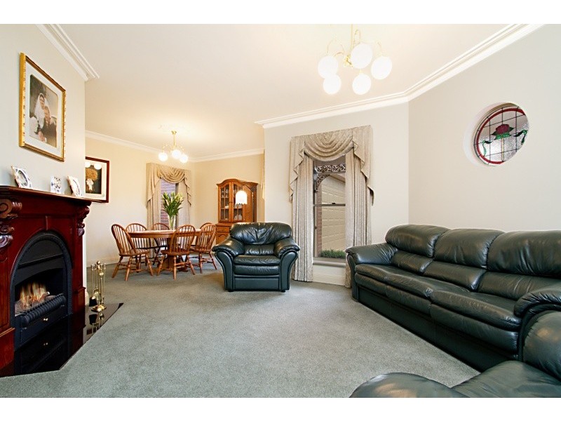 5 Adelle Court, Bendigo VIC 3550