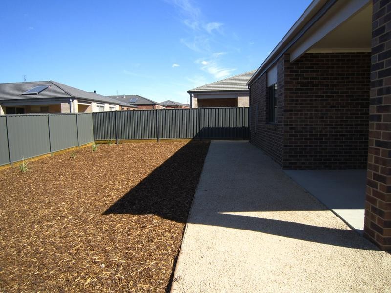 58 Kingston Drive, Eaglehawk VIC 3556