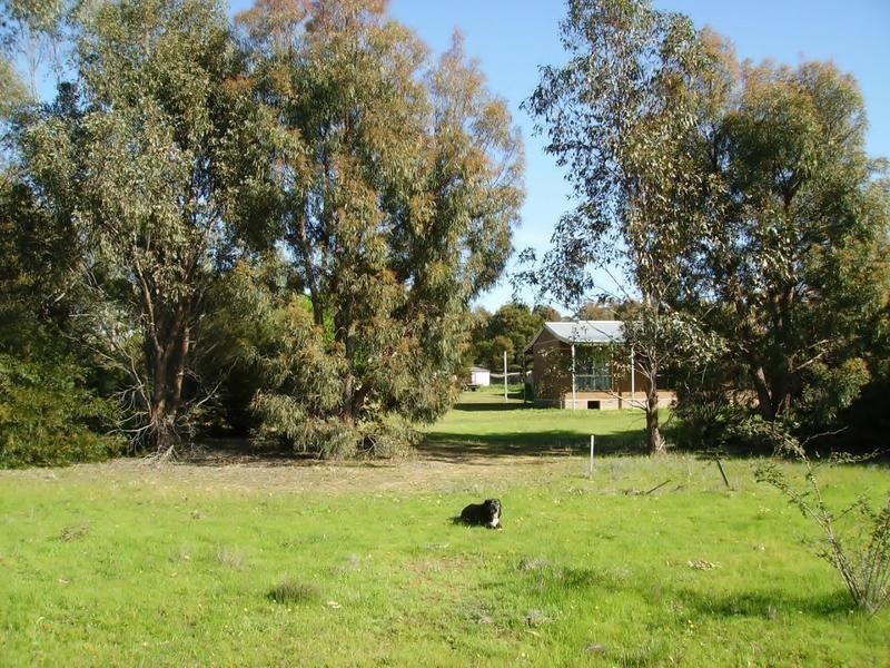 17 Gledhill Lane, Eppalock VIC 3551