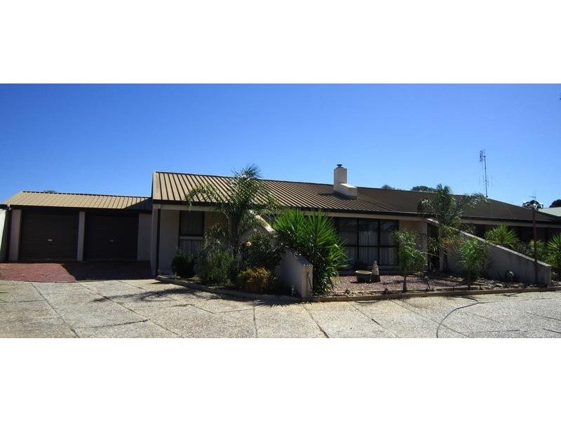 121 Olympic Parade, Kangaroo Flat VIC 3555