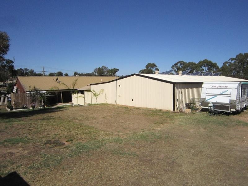 121 Olympic Parade, Kangaroo Flat VIC 3555