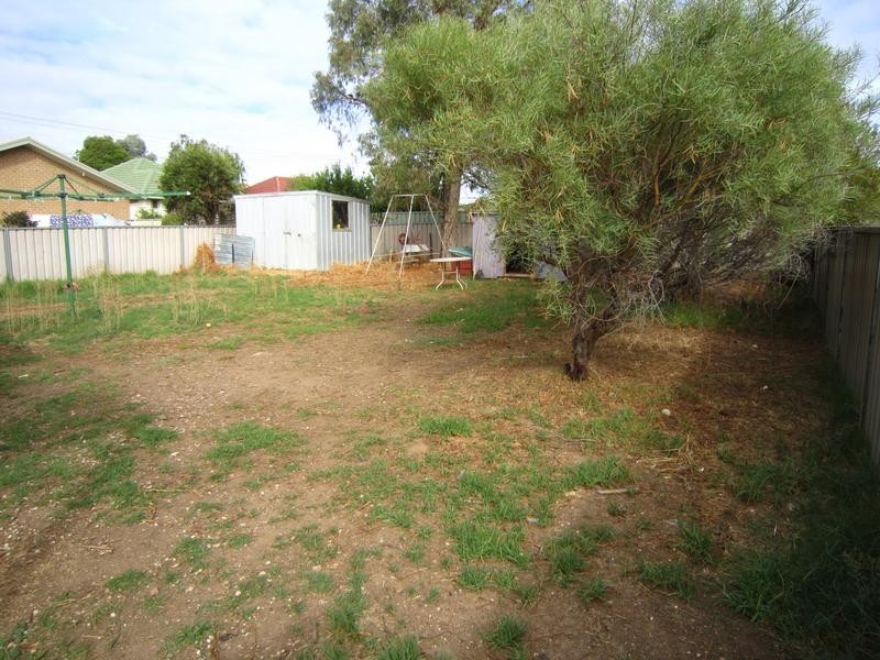 58 Helm Street, Kangaroo Flat VIC 3555