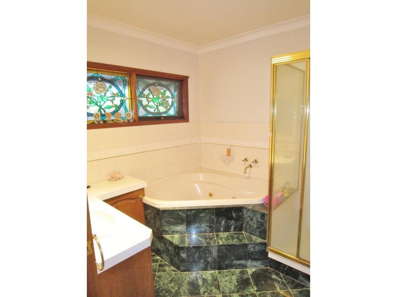 106 McCombs Road, Lockwood VIC 3551