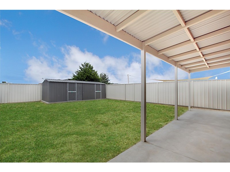 13A Tobin Crescent, Epsom VIC 3551