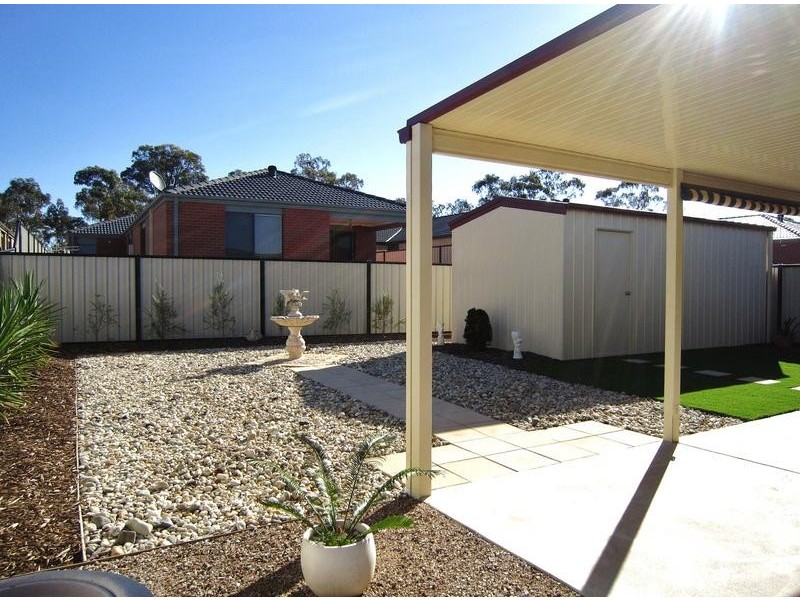 4 Imperial Court, Eaglehawk VIC 3556