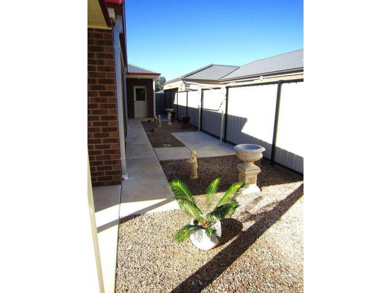 4 Imperial Court, Eaglehawk VIC 3556
