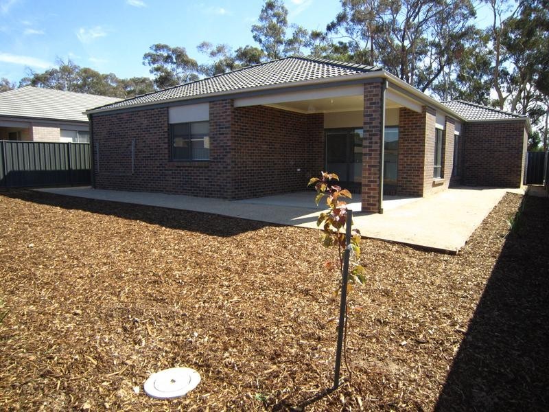 58 Kingston Drive, Eaglehawk VIC 3556