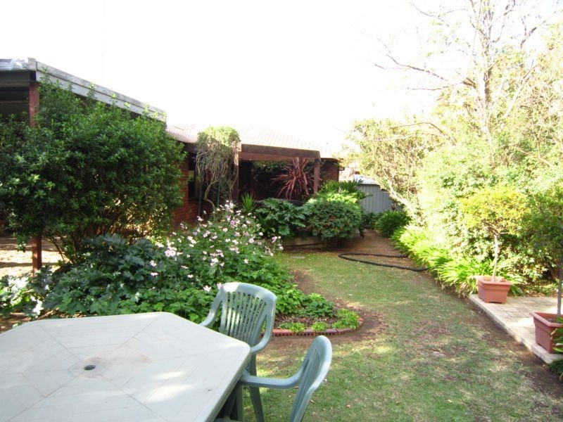 64 Gill Avenue, California Gully VIC 3556