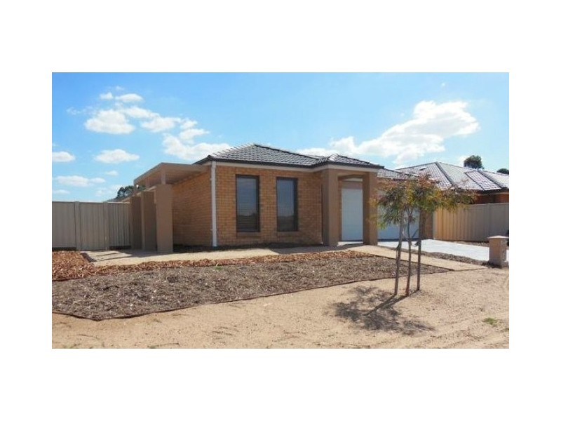 1 Kent Place, Strathfieldsaye VIC 3551
