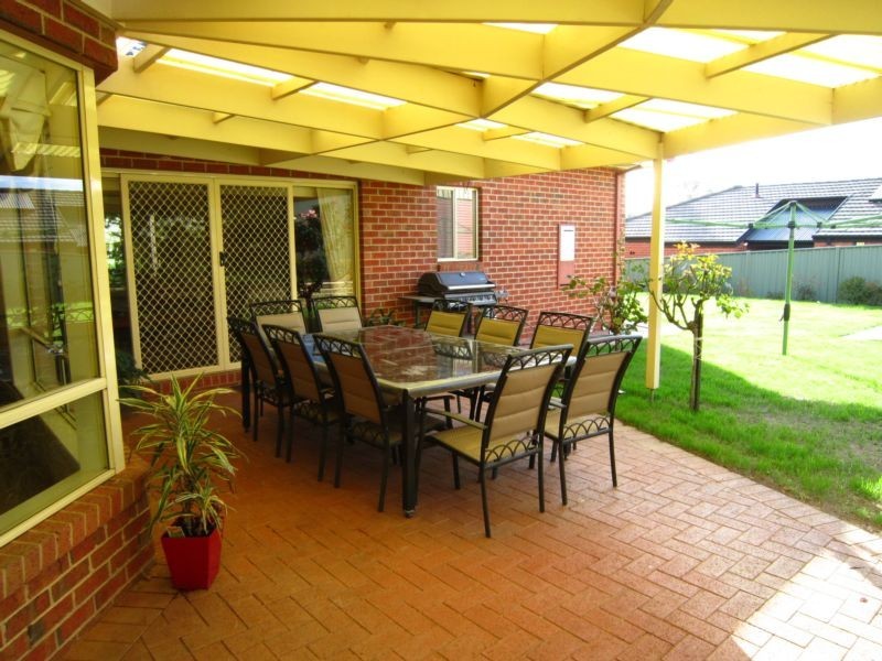 39 Northmoor Drive, Strathdale VIC 3550