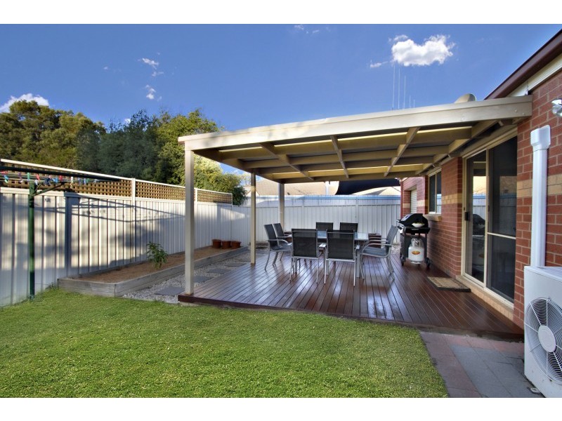 1 Centaur Close, Strathfieldsaye VIC 3551