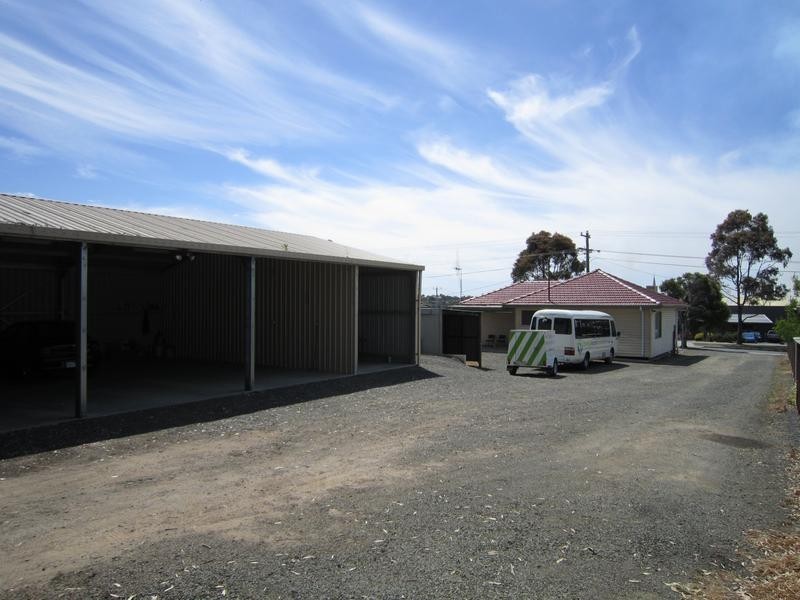 Golden Square VIC 3555