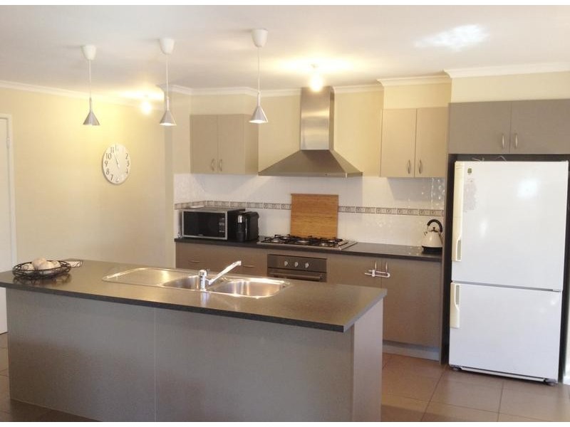 21 Lemongum Drive, Strathfieldsaye VIC 3551