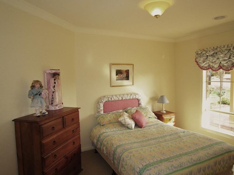 39 Northmoor Drive, Strathdale VIC 3550