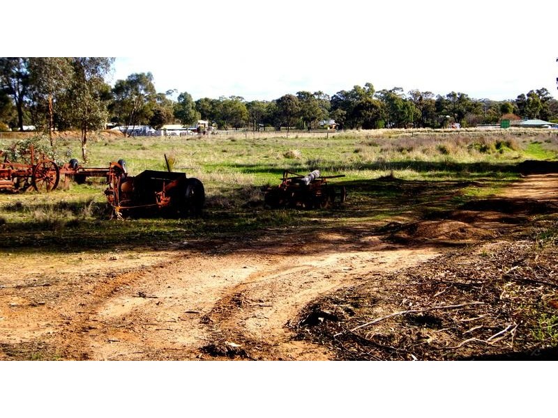 48 McCombs Road, Lockwood VIC 3551