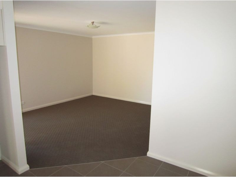 1/113 Goynes Road, Epsom VIC 3551