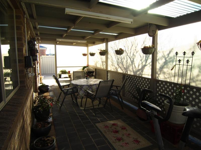 21 Elizabeth Street, Kangaroo Flat VIC 3555
