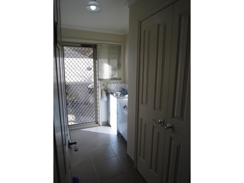 21 Elizabeth Street, Kangaroo Flat VIC 3555
