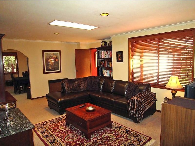 64 Gill Avenue, California Gully VIC 3556