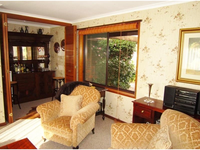 64 Gill Avenue, California Gully VIC 3556