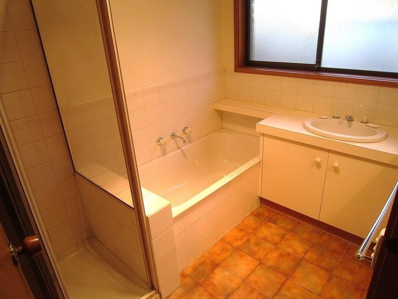 115 Alder Street, Kangaroo Flat VIC 3555