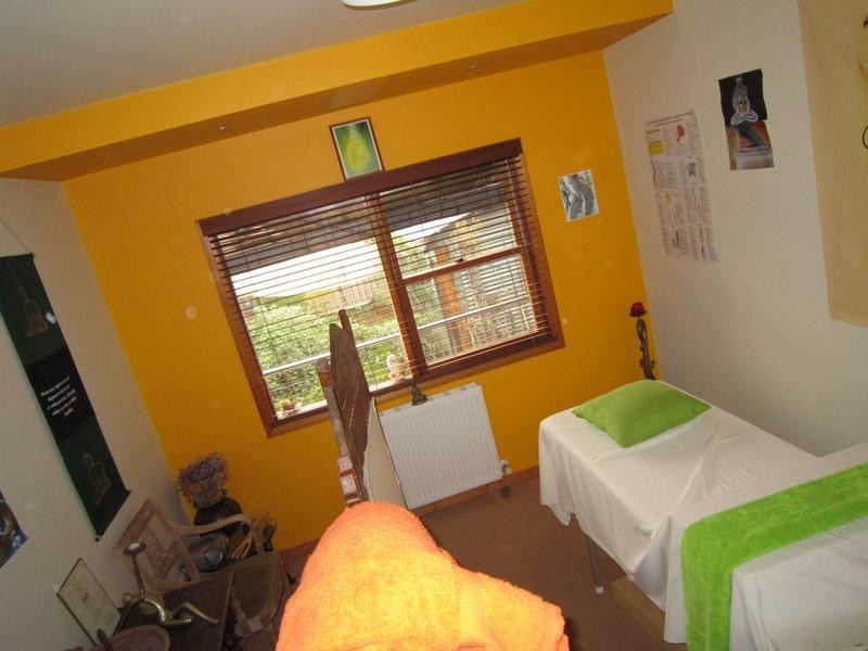 7 Lowe Street, Kangaroo Flat VIC 3555