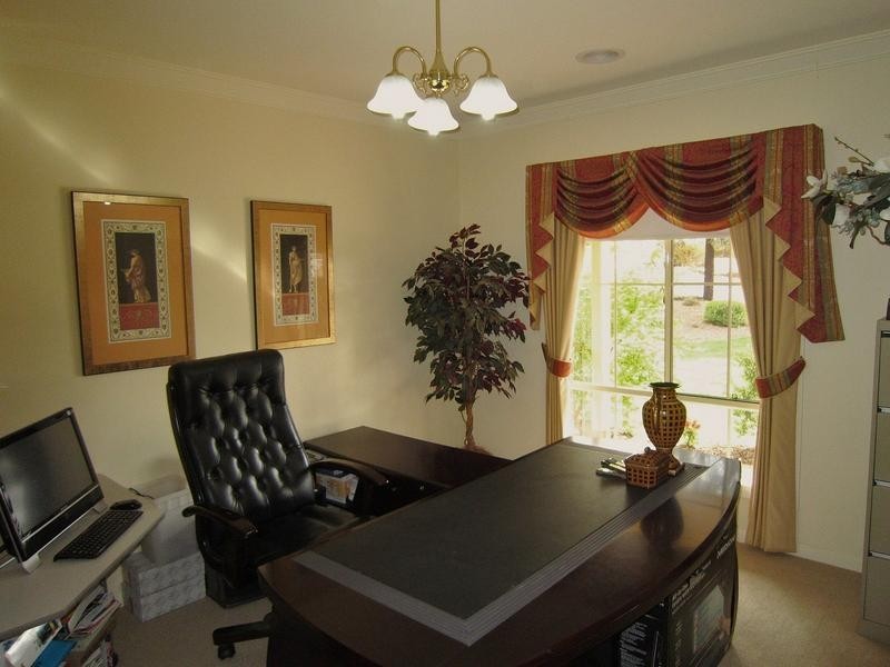 39 Northmoor Drive, Strathdale VIC 3550