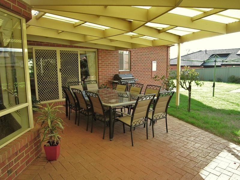 39 Northmoor Drive, Strathdale VIC 3550